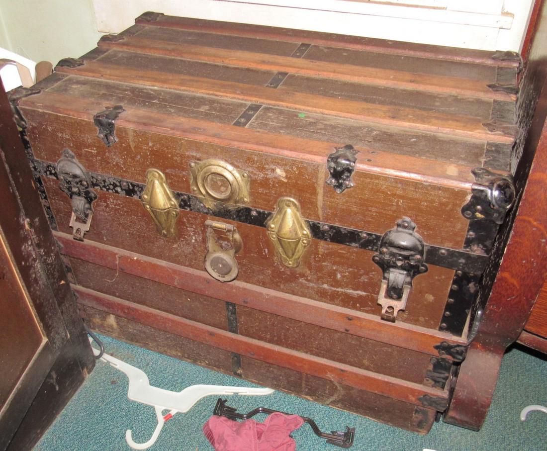 Flat Top Trunk: Approx. 17" x 28" x 20 1/2" tall.