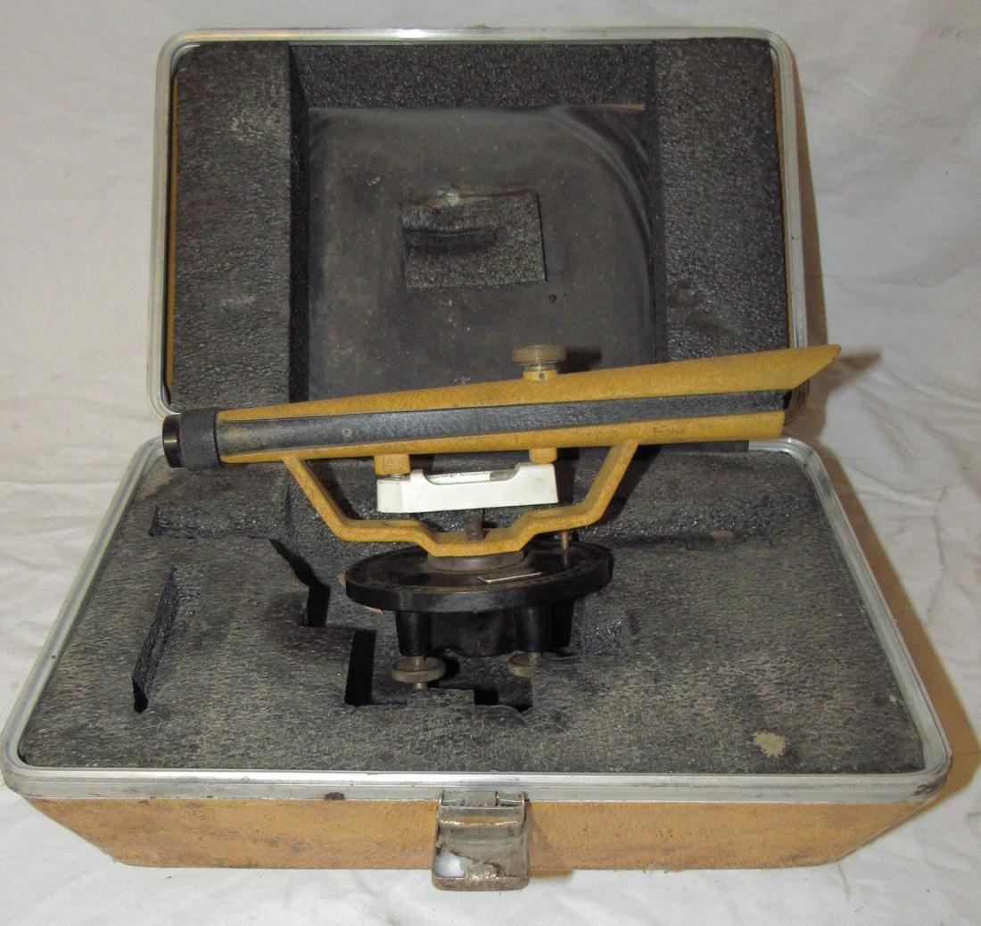 Berger 190B Surveyors Level (1 of 3)