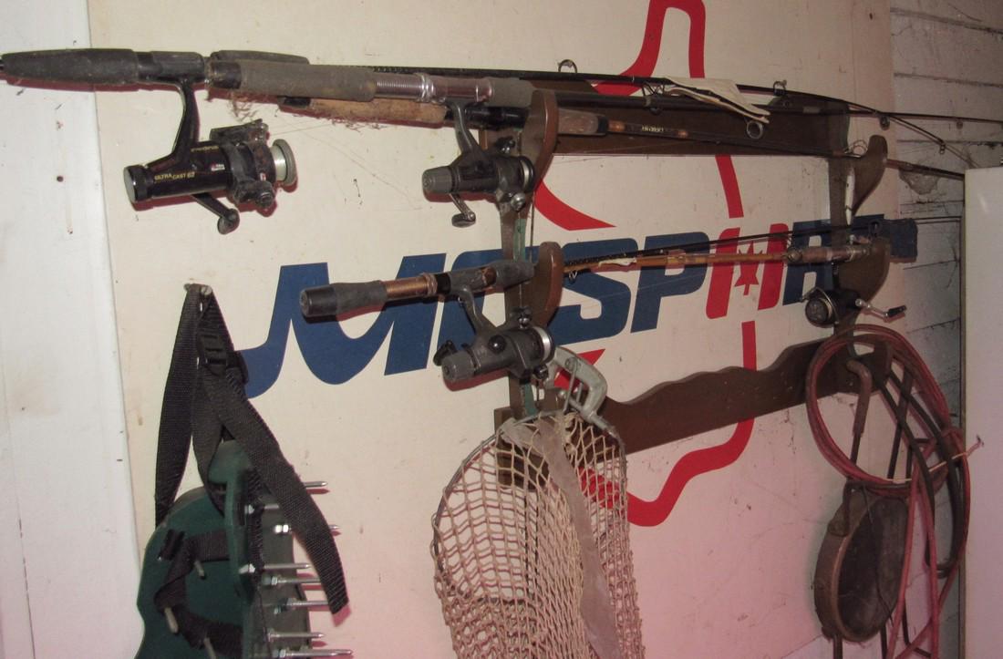 Fishing Poles Mitchell Shimano Abu Garcia Reels (1 of 8)