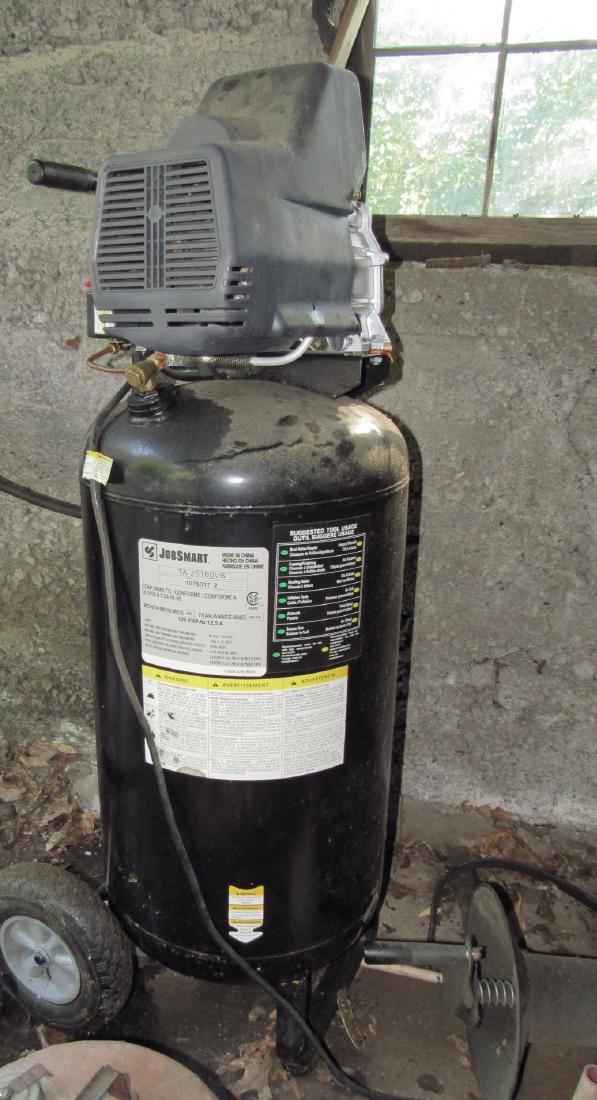 Jobsmart Air Compressor with Hose Reels 26 Gallon 125 Aug 14, 2018
