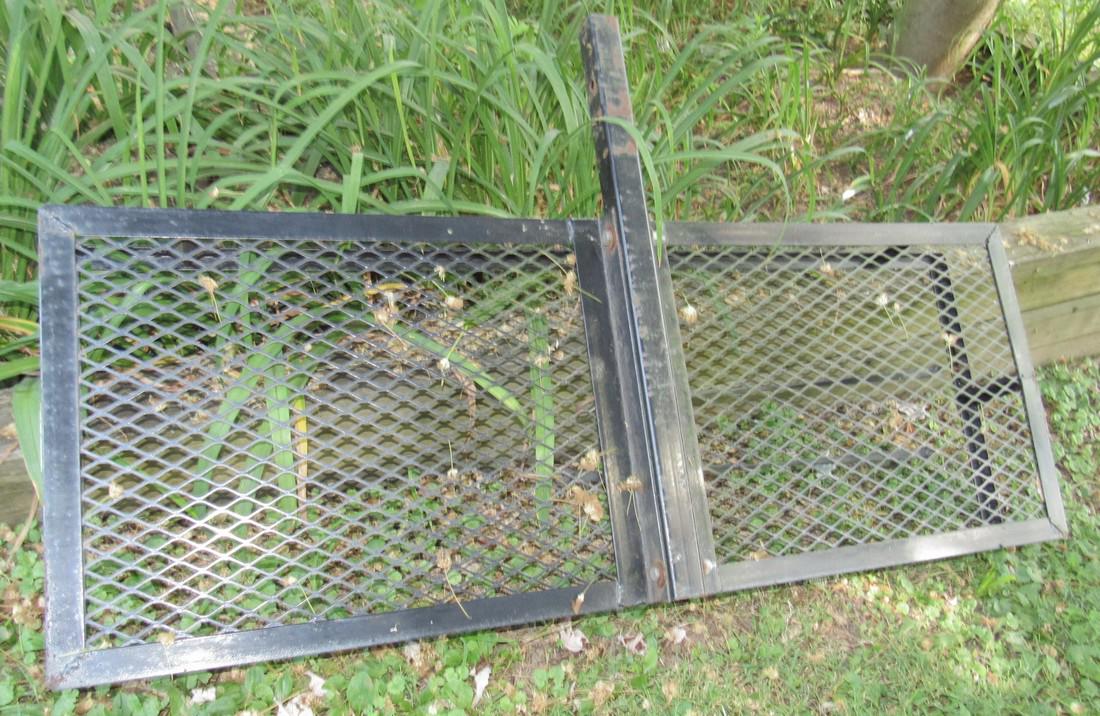 Cargo Carrier (1 of 2)