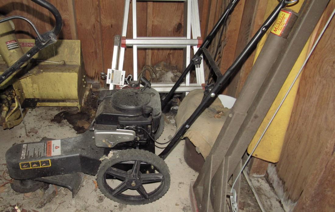 Countyline Walk Behind String Trimmer w/ Briggs & (1 of 4)