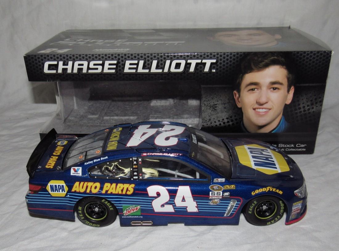 Chase Elliot 1:24 Scale Napa #24 Nascar Racing Diecast: Action Racing Stock Car