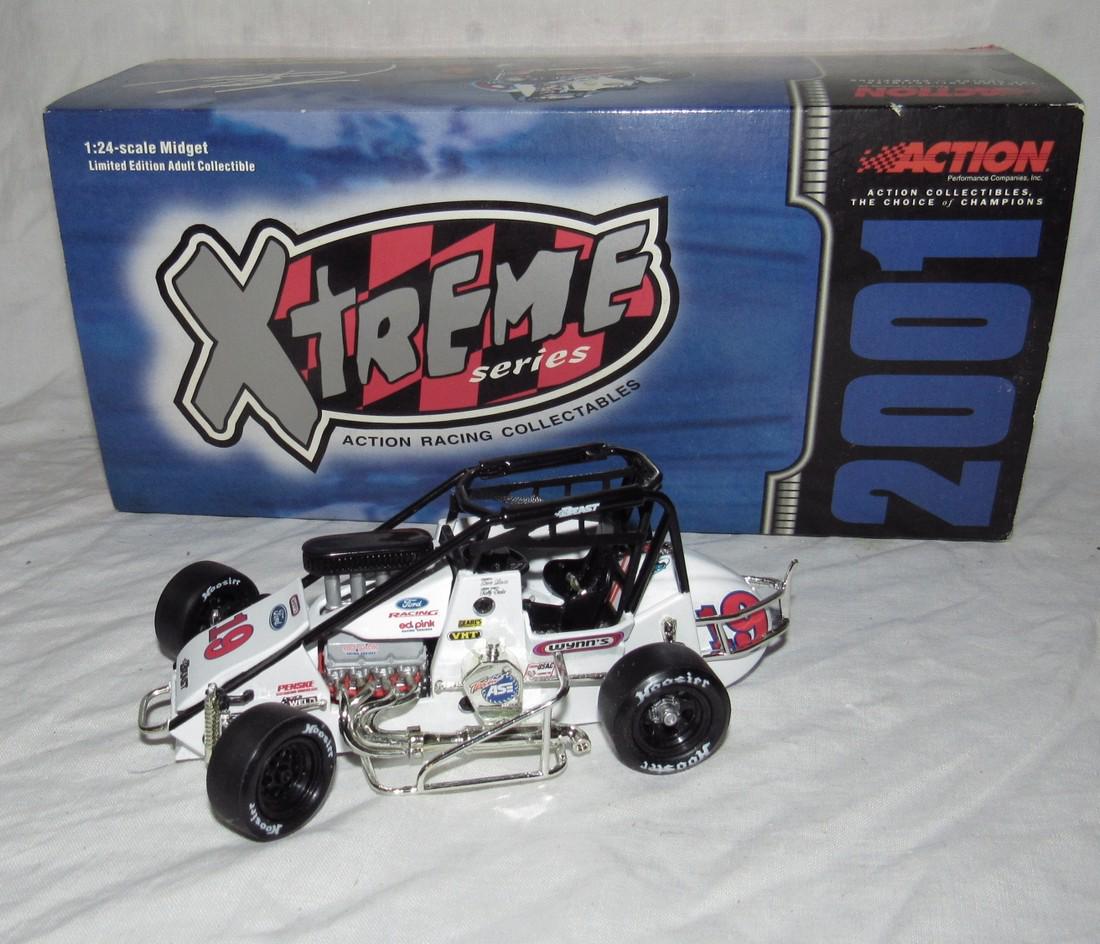 Xtreme Series Tony Stewart 2000 Midget Copper Classic: #19 Performance Racing 1:24 Scale Race Car