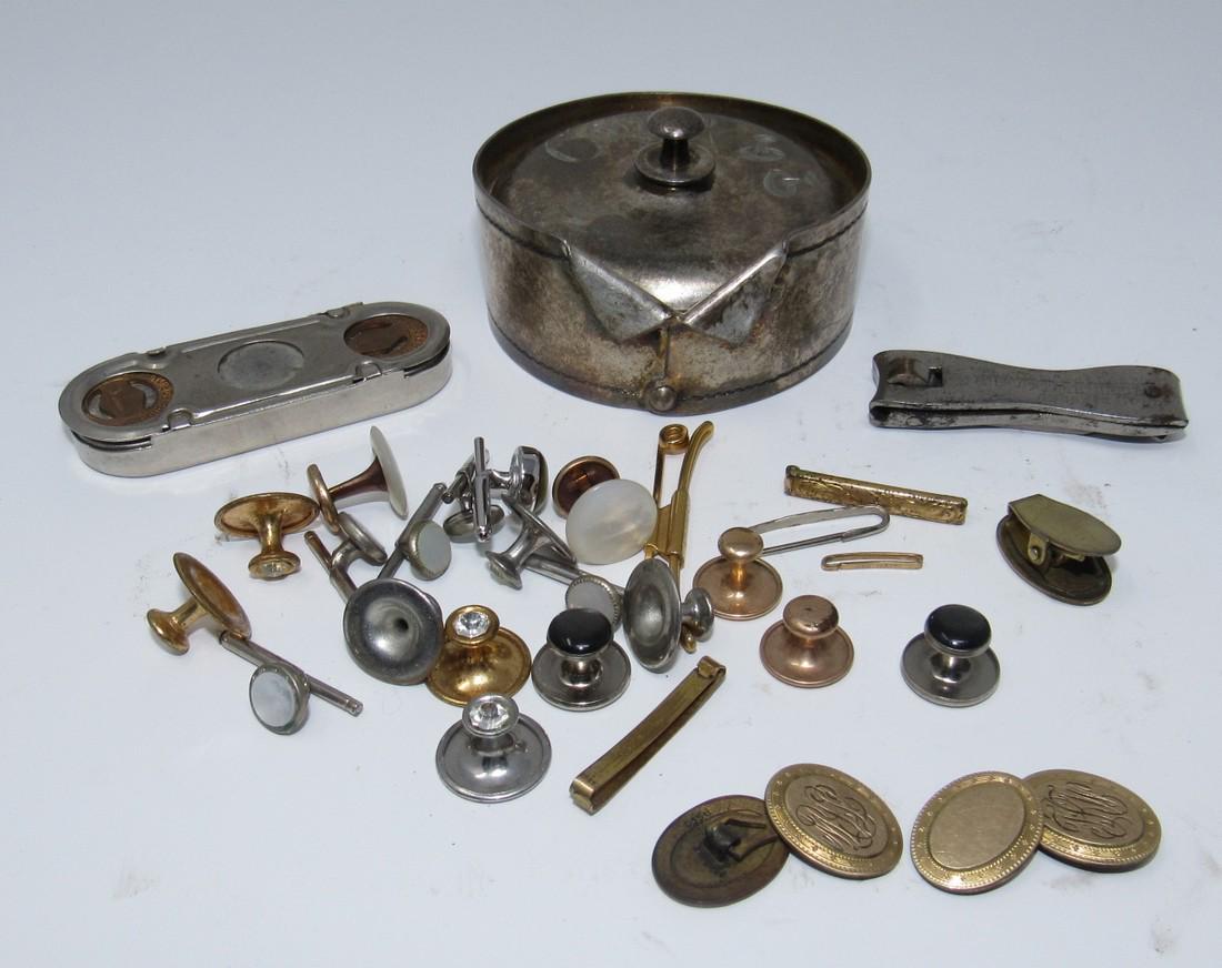 Cufflinks Collar Buttons & Jar (1 of 3)