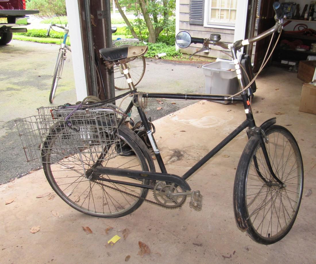 Armstrong Bicycle (1 of 10)