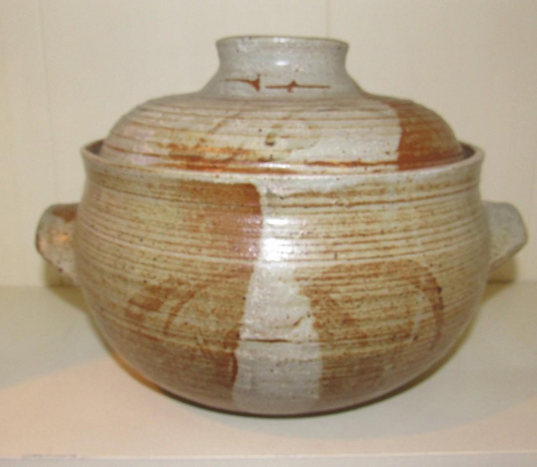 Contemporary Pottery Covered Casserole (1 of 2)