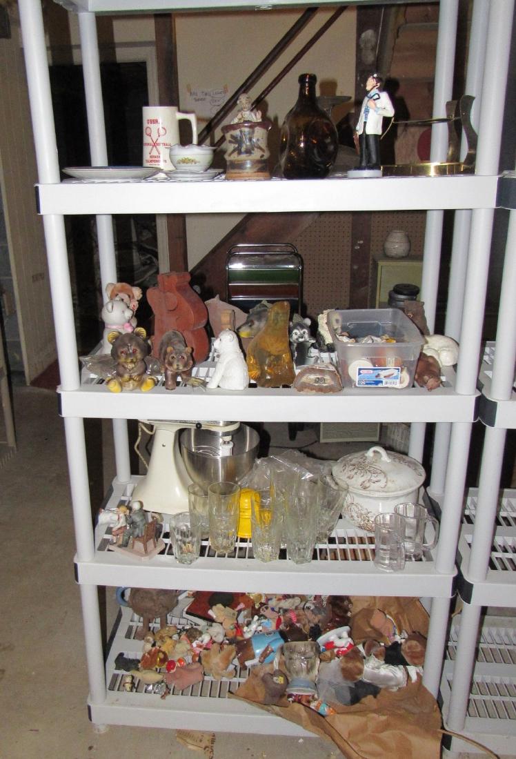 Kitchen Aid Mixer Bear Knick Knacks & Glassware (1 of 9)