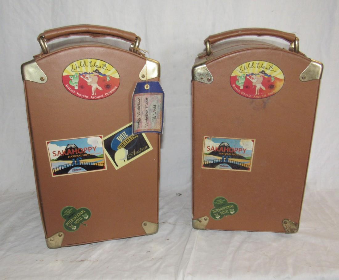 2 Doll Clothes Wardrobe Trunks (1 of 4)