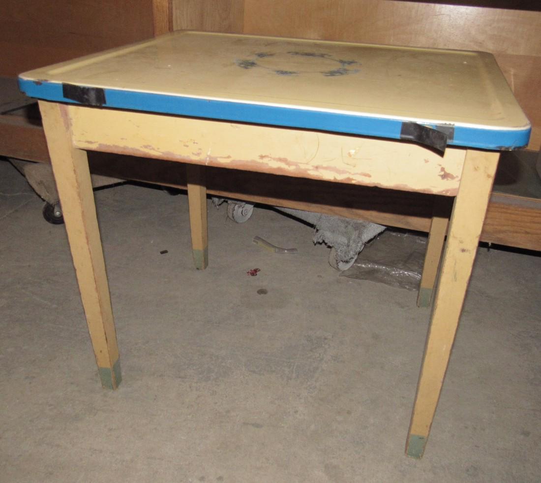 Childrens Porcelain Top Table (1 of 4)