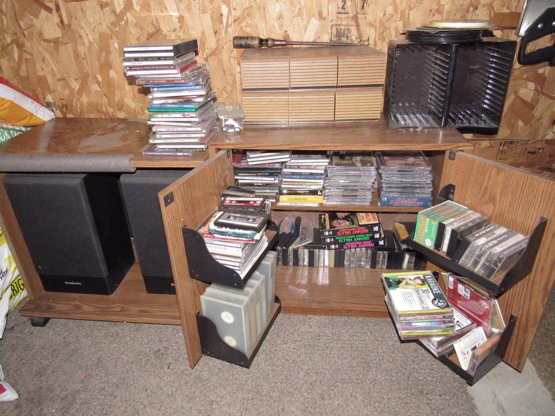 45 Records Cd's Cassette Tapes Panasonic Speakers (1 of 7)