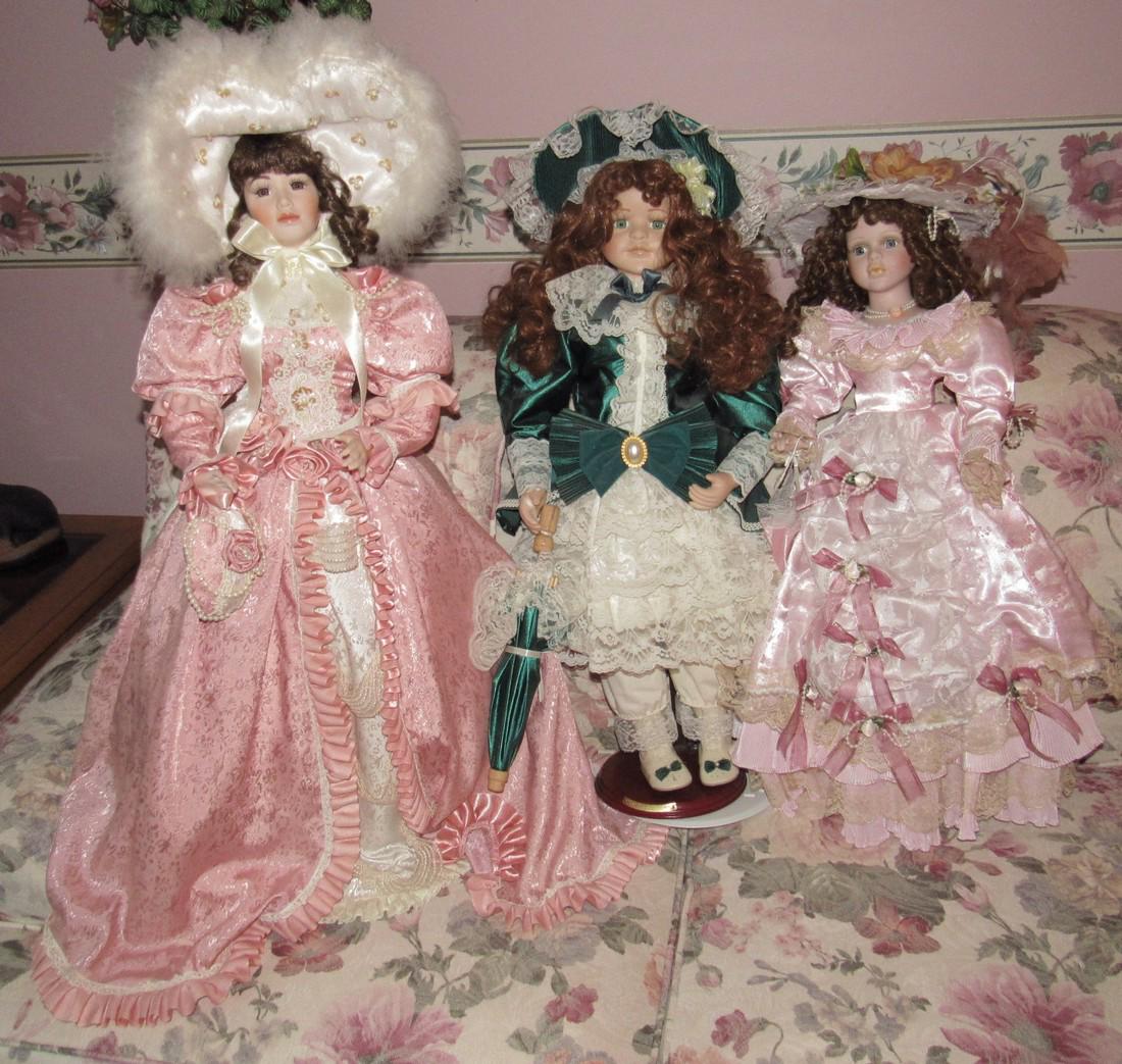 3 Dolls Traditions Doll Collections (1 of 2)