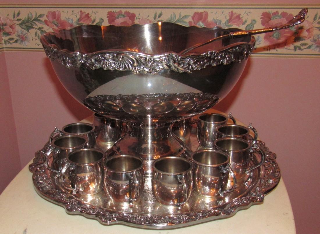WM Rogers Silver Plate Punch Bowl Set (1 of 3)