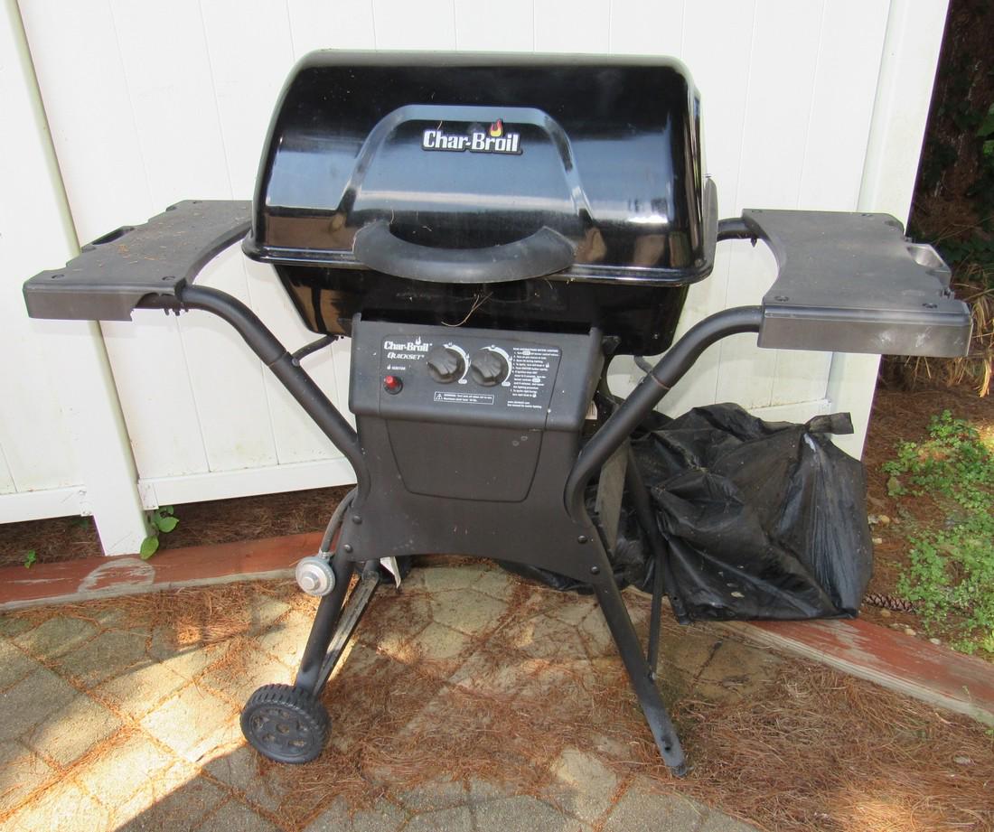 CharBroil Quickset Propane Grill