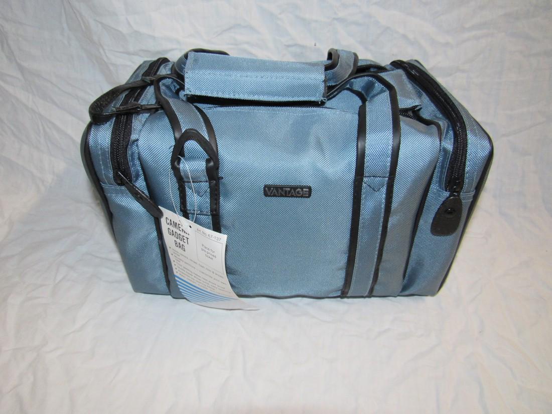New Vantage Camera Gadget Bag: Approx. 8" x 13" x 8" tall