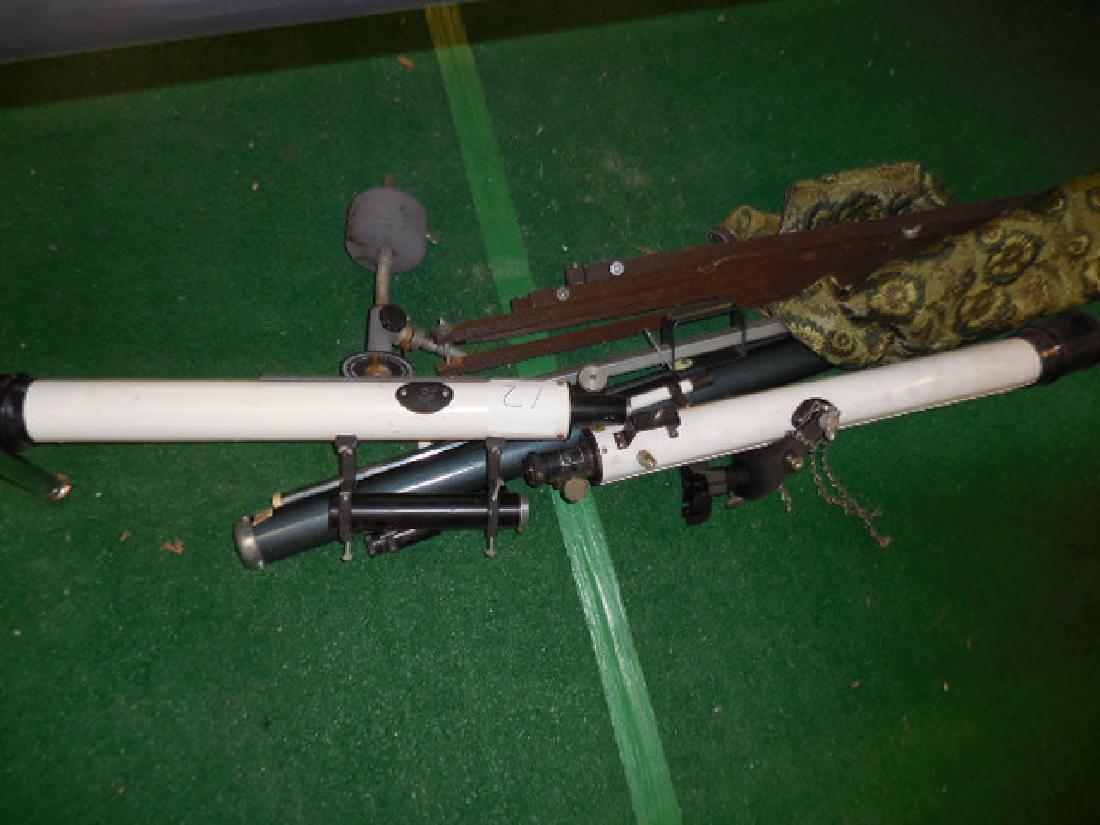 Telescope, Projection Screen (1 of 1)