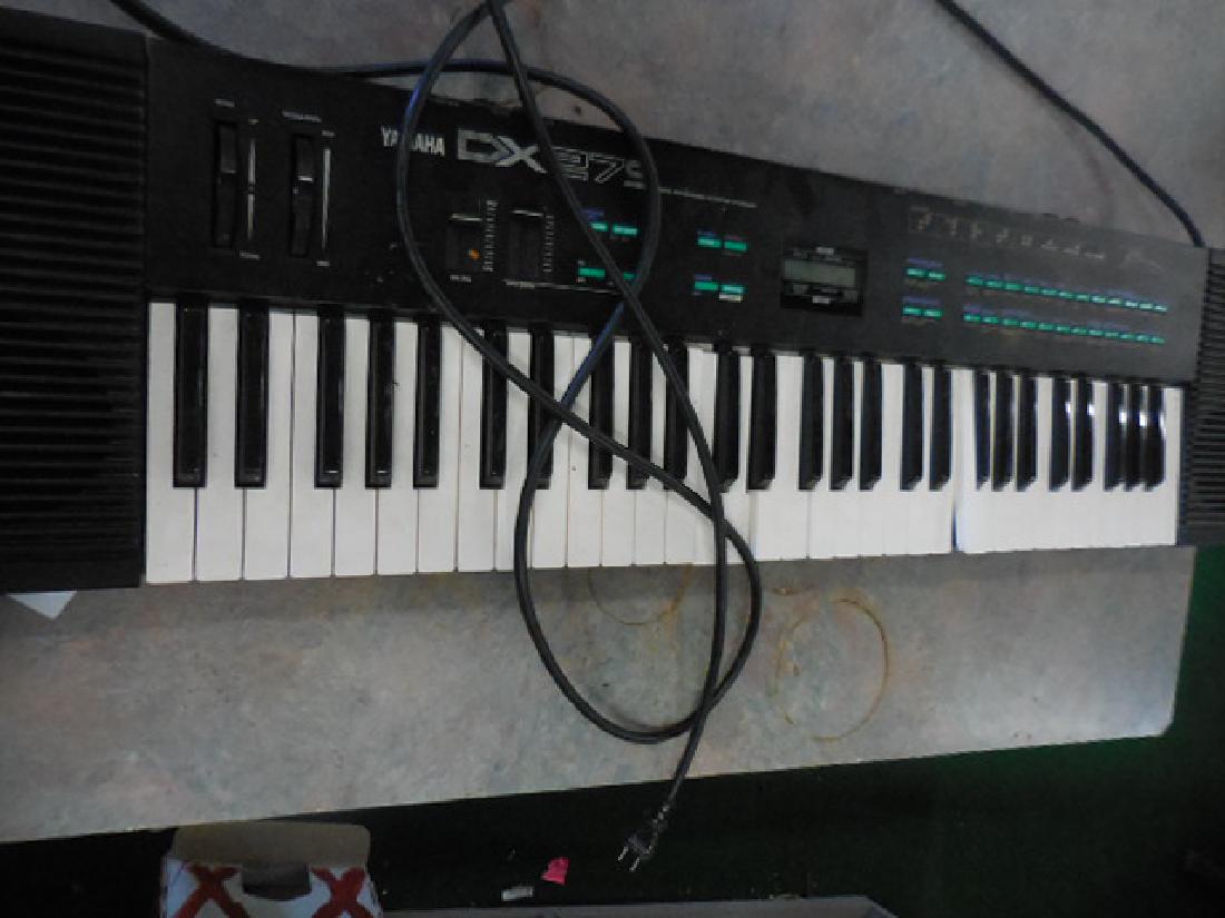 Yamaha Keyboard (1 of 3)