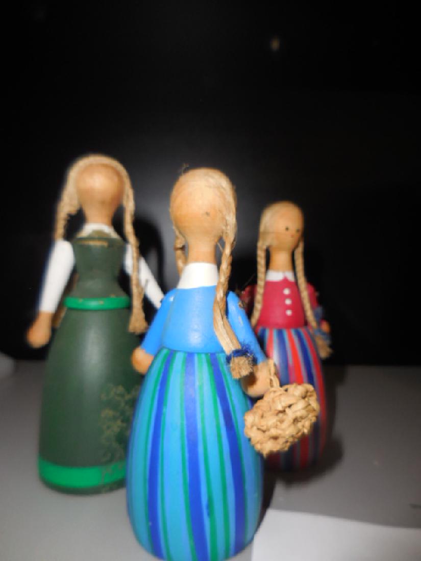 Susi-Lull Sweden Wood Dolls (1 of 2)