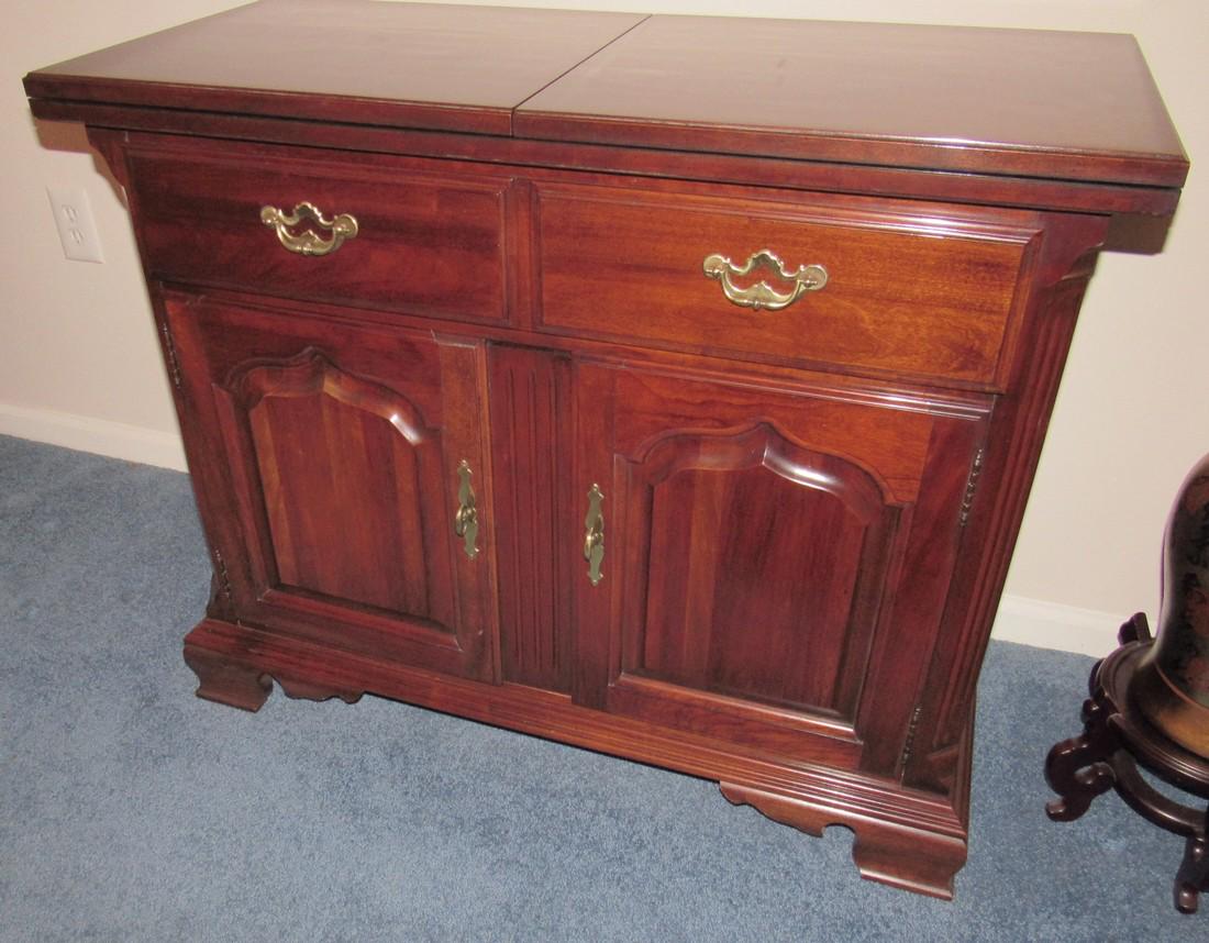 Thomasville Server / Credenza (1 of 4)