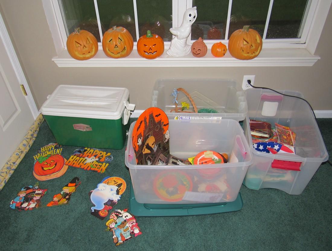 Vintage Halloween Thanksgiving Decorations Totes Cooler: Take what you want and leave the rest