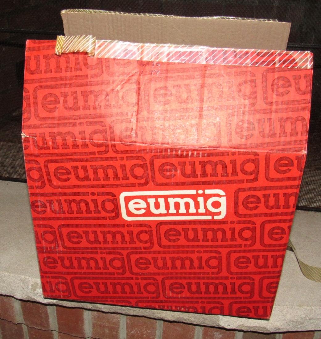 Eumig Mark 610D Projector (1 of 2)