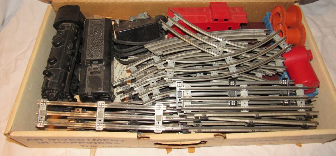 Lionel No. 1011 Train Set w/ 1060 Steam Engine (1 of 4)