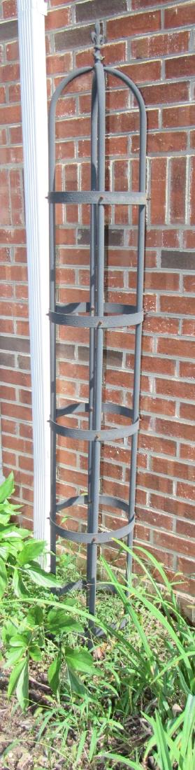 Metal Yard Decoration (1 of 2)