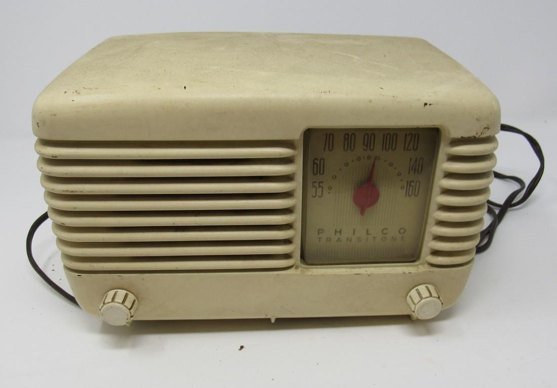 Philco Transitone Radio (1 of 4)