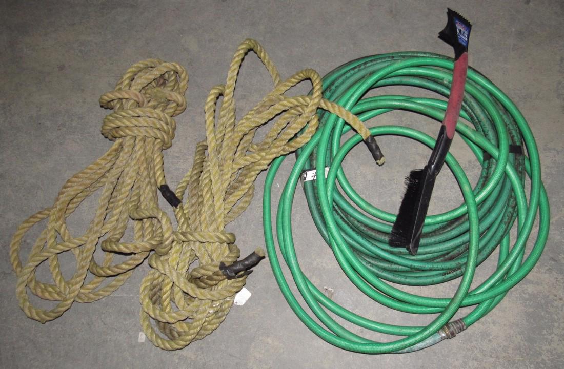 Rope Garden Hose Ice Scraper: Getting all pictured. Must take all