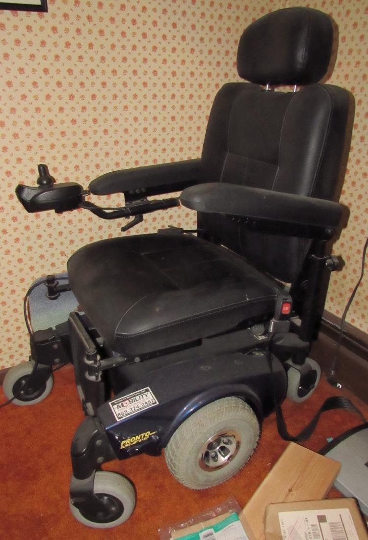 Pronto M51 Sure Step Motorized Wheel Chair (1 of 3)