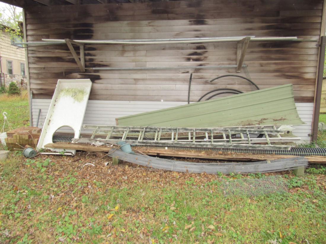 Aluminum Ladders Brick Steel Scrap Iron (1 of 4)