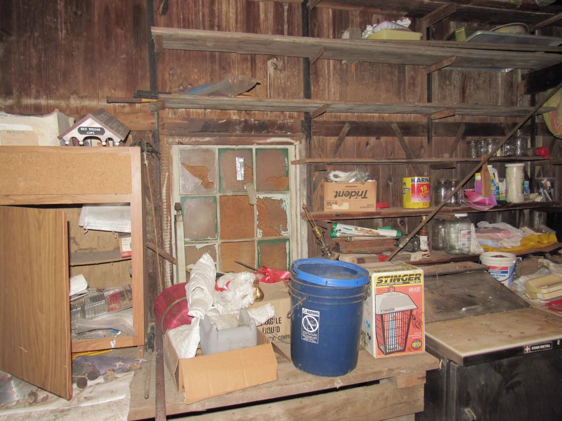 Right Side Tool Room Wall Contents Copper Scrap & Misc (1 of 7)