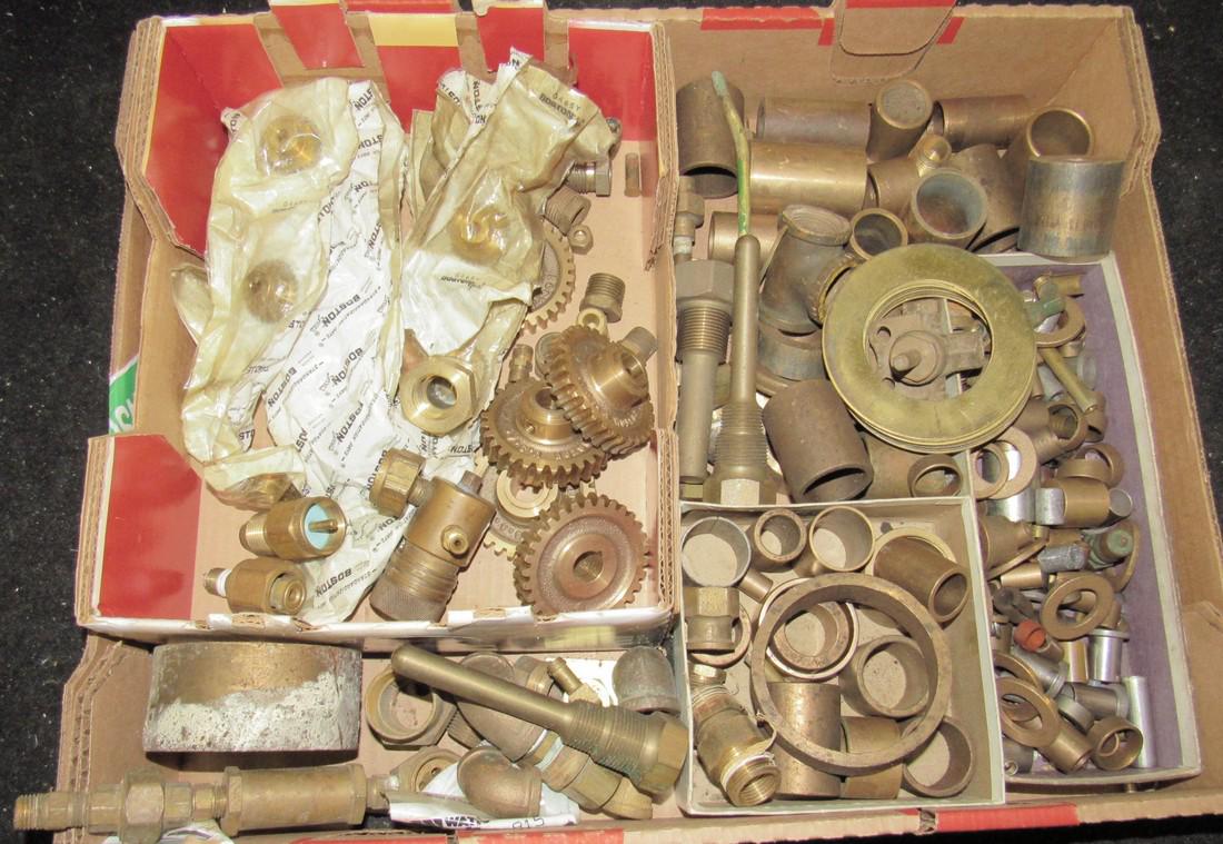 Brass Gears Bushings Fittings 32 Pounds: Approx. 32 pounds of brass