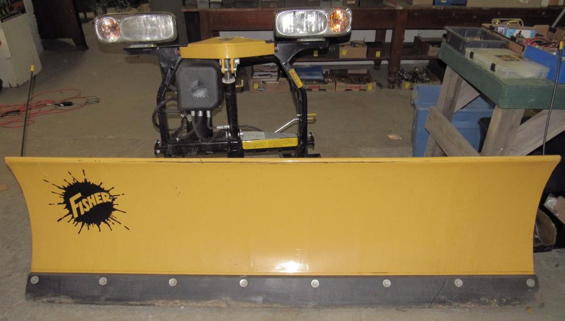 7'6" Fisher Minute Mount 2 System Snowplow (1 of 8)