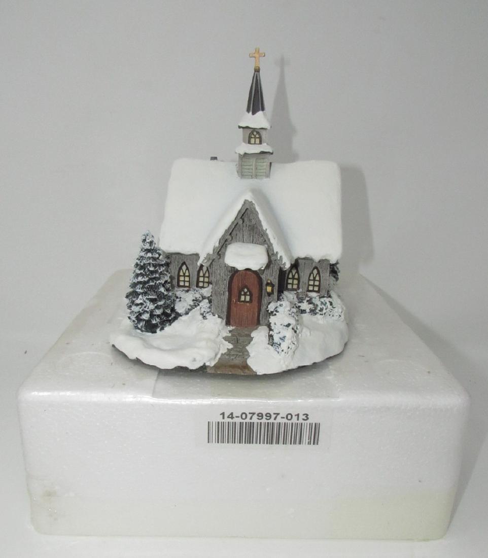 Thomas Kinkade Christmas Chapel Hawthorne Village: Lighted House