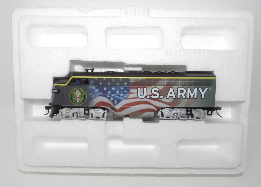 Bachmann US Army Express Locomotive Train (1 of 1)