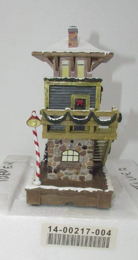 Hawthorne Village Christmas Train Station Watch Tower: Lighted !