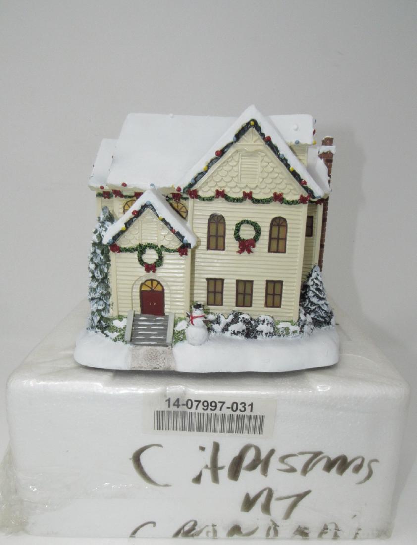 Thomas Kinkade Christmas At Grandma's House: Hawthorne Village Lighted House