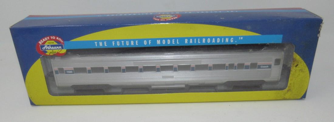 Athearn Amtrak Streamline Passenger Coach Train Car: #7904