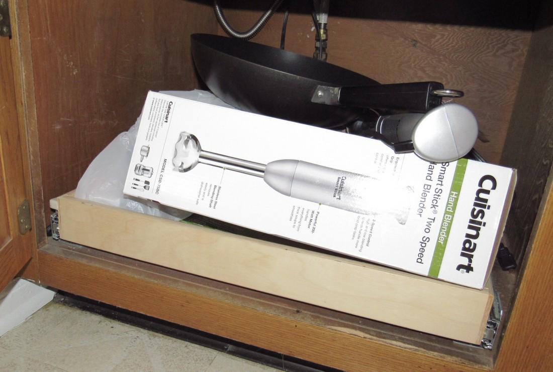 Contents of Kitchen Drawer & 2 Cabinets (1 of 3)