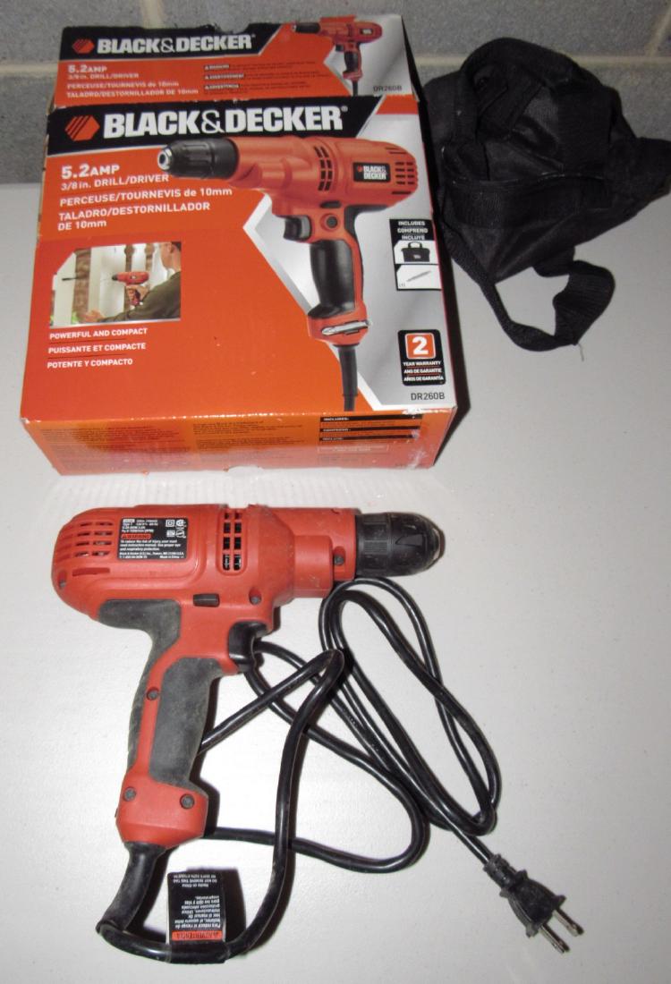 Black & Decker 5.2 Amp 3/8" Drill (1 of 2)