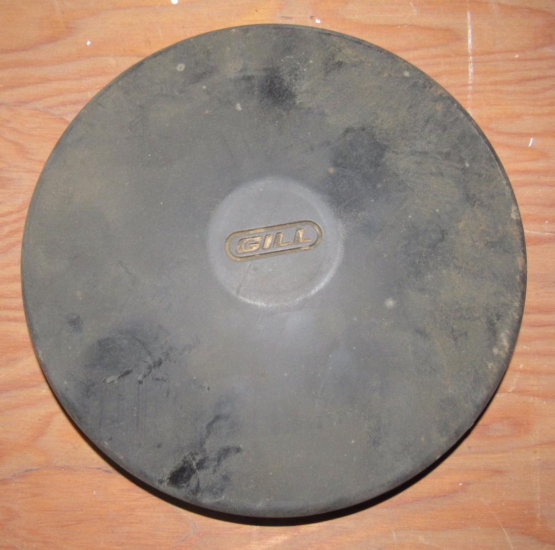 Gill Throwing Disc: Approx. 8" in diameter