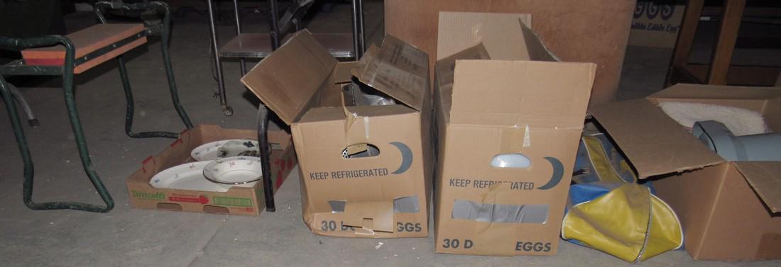 Misc Kitchenware Pet Supplies: Getting all pictured. MUST TAKE ALL