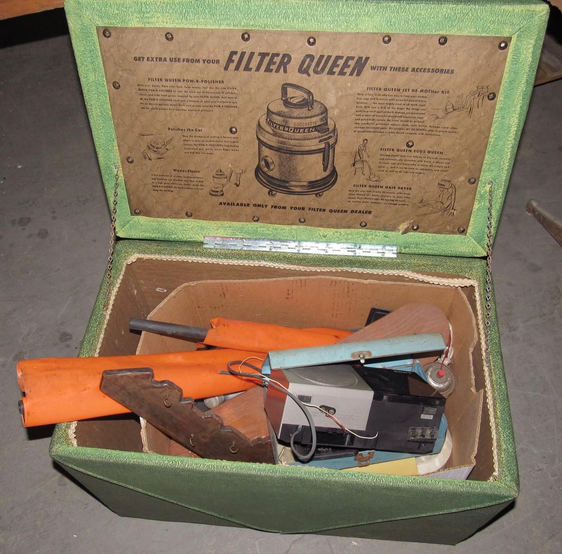 Vacuum Cleaner Box Contents & Suitcase (1 of 4)