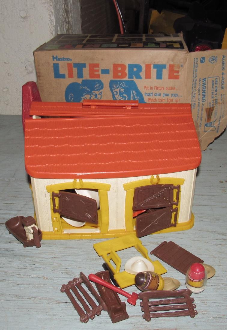 Hasbro Weebles West and Lite Brite (1 of 5)