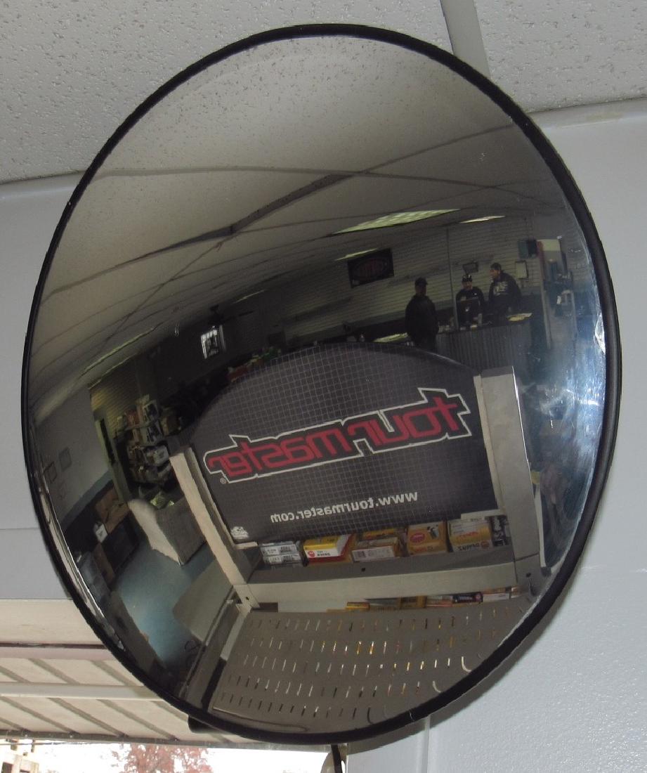 18" Convex Security Mirror: Buyer Must remove from wall