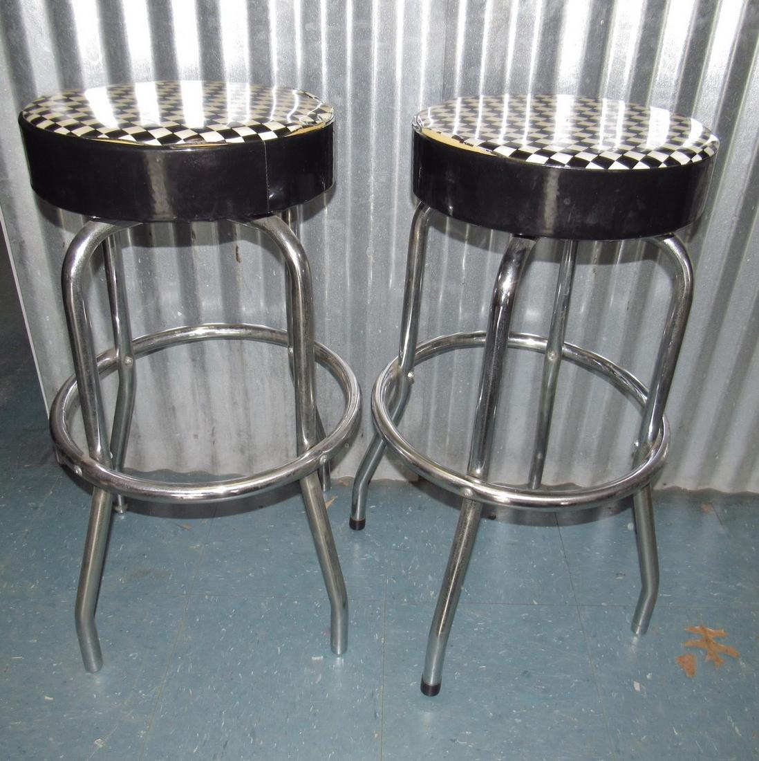 2 Checkered Flag Bar / Shop Stools (1 of 3)