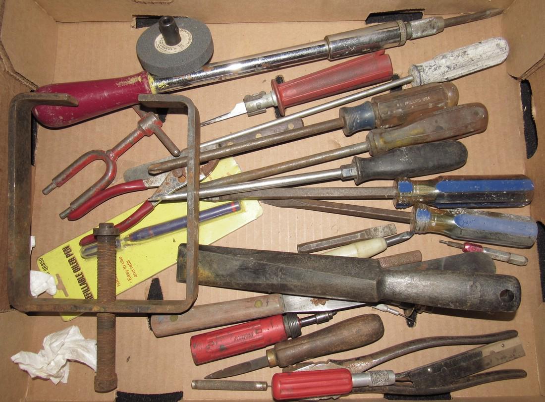 Screwdrivers and Misc Tools (1 of 1)