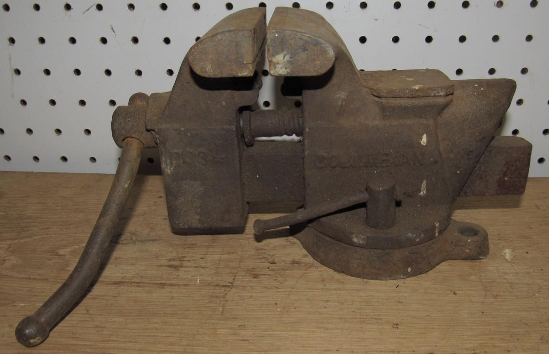 Columbian Swivel Vise w/ 3 1/2" Jaws (1 of 2)