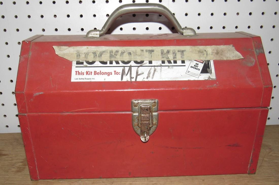 Lockout Kit Toolbox and Keyway Shafts (1 of 2)